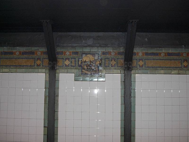 IM001303 